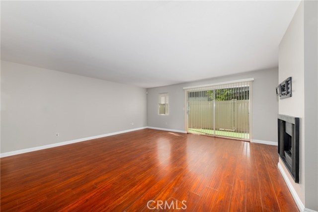 Detail Gallery Image 8 of 22 For 1270 Mohave Dr, Colton,  CA 92324 - 2 Beds | 2 Baths