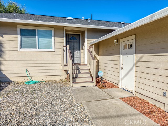 Detail Gallery Image 5 of 36 For 3593 Peony St, Clearlake,  CA 95422 - 3 Beds | 2 Baths