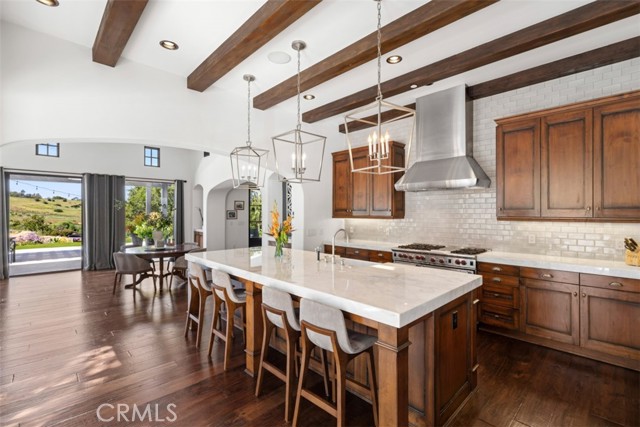 Detail Gallery Image 15 of 74 For 25 Golden Eagle, Irvine,  CA 92603 - 6 Beds | 6/1 Baths