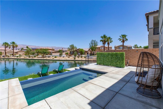 Detail Gallery Image 12 of 30 For 84656 Litorale Ct, Indio,  CA 92203 - 4 Beds | 3/1 Baths