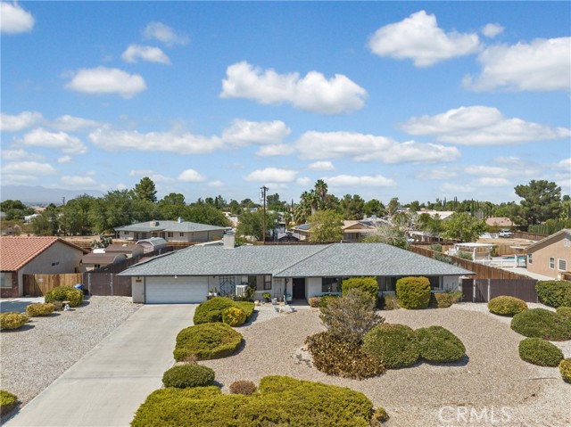 Detail Gallery Image 1 of 44 For 13968 Delaware Rd, Apple Valley,  CA 92307 - 4 Beds | 2 Baths