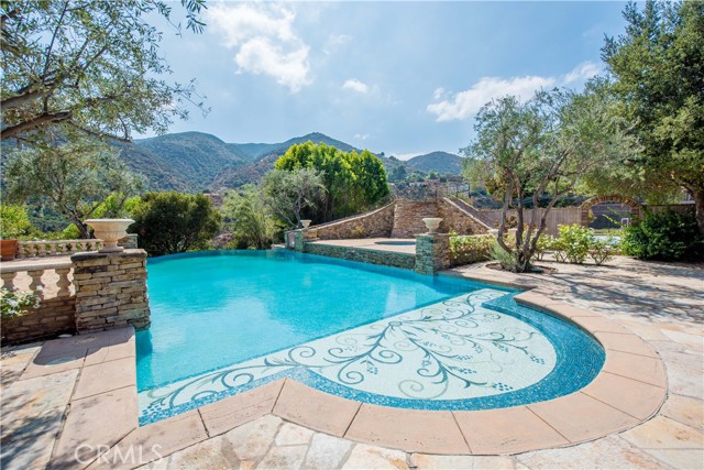 Detail Gallery Image 58 of 73 For 1340 Hidden Springs Dr, Corona,  CA 92881 - 7 Beds | 7/1 Baths