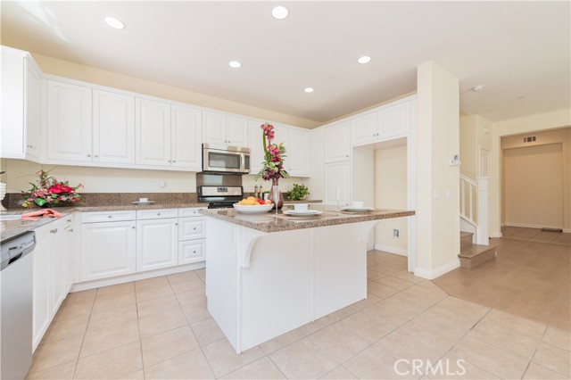 Detail Gallery Image 17 of 58 For 6031 Grace St, Chino,  CA 91710 - 4 Beds | 2/1 Baths