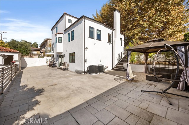 Detail Gallery Image 32 of 53 For 515 La Loma Rd, Glendale,  CA 91206 - 4 Beds | 5 Baths