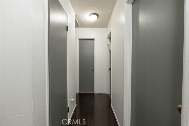 8841 California, Riverside CA: https://media.crmls.org/medias/b8ec77ae-f2d9-40e3-83bb-683b4bbfec09.jpg