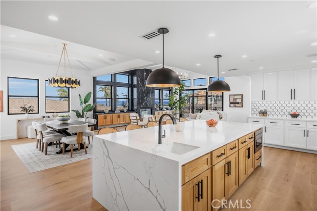 924 17th St, Hermosa Beach CA: https://media.crmls.org/medias/b8ec7c32-9905-4f44-9a96-d267e9e2d727.jpg