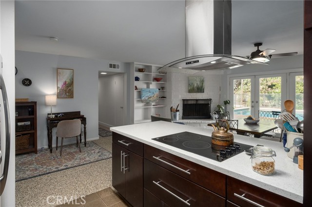 Detail Gallery Image 21 of 39 For 1264 W Celeste, Fresno,  CA 93711 - 4 Beds | 3 Baths