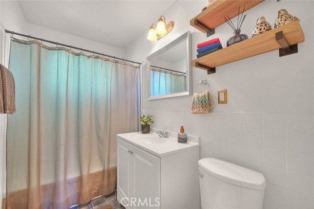 Detail Gallery Image 14 of 52 For 17860 E Laxford, Azusa,  CA 91702 - 3 Beds | 1 Baths