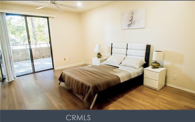 13331 Moorpark Street, Sherman Oaks CA: https://media.crmls.org/medias/b8edc9fb-7736-443b-b8e6-d7f1f6aa2e4c.jpg