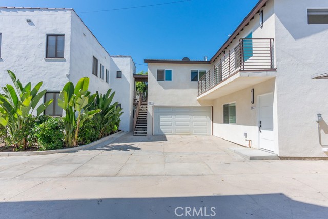 128 S Harper Avenue, Los Angeles CA: https://media.crmls.org/medias/b8ee3e75-5efd-48c1-9ed2-363319513e0d.jpg