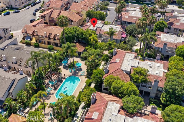 4752 Tiara Drive, Huntington Beach CA: https://media.crmls.org/medias/b8ee52da-09bf-4990-af13-5e6c24188ce9.jpg