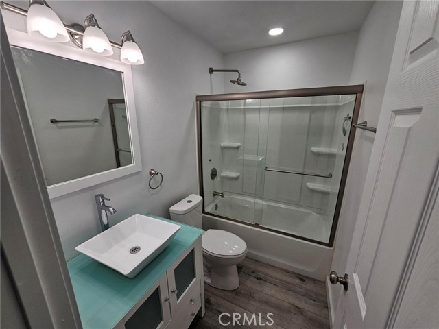 Detail Gallery Image 11 of 19 For 5437 Mead Dr, Buena Park,  CA 90621 - 3 Beds | 2/1 Baths