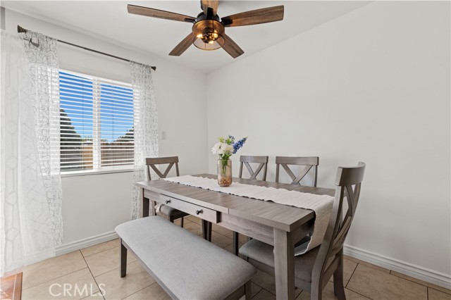 Detail Gallery Image 15 of 44 For 45423 Sancroft Ave, Lancaster,  CA 93535 - 4 Beds | 2 Baths