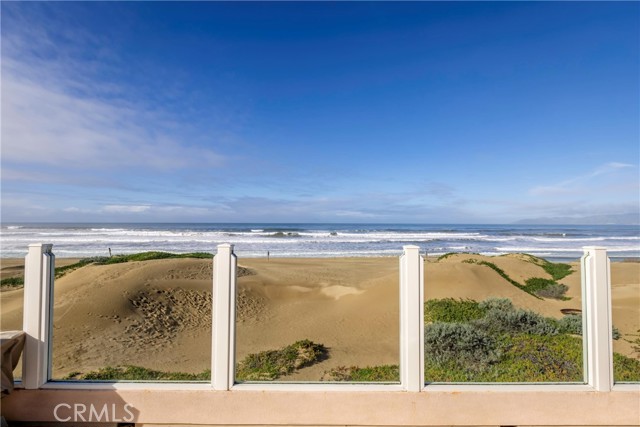 Detail Gallery Image 15 of 55 For 1460 Strand Way, Oceano,  CA 93445 - 3 Beds | 3/1 Baths