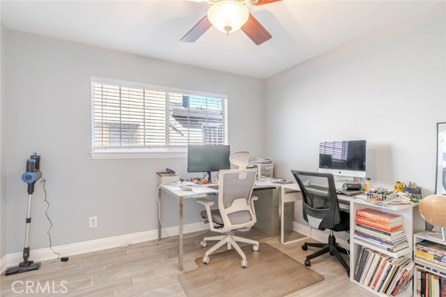 Detail Gallery Image 17 of 28 For 19833 Blythe St, Winnetka,  CA 91306 - 3 Beds | 2 Baths