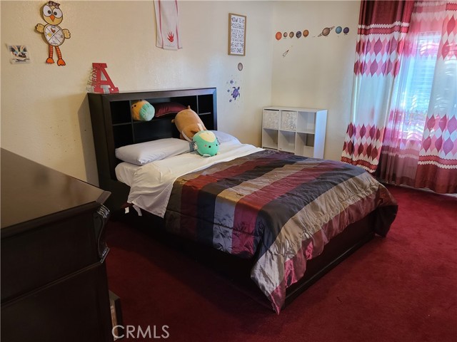 Detail Gallery Image 16 of 34 For 11685 Holmes, Jurupa Valley,  CA 91752 - 5 Beds | 2/1 Baths