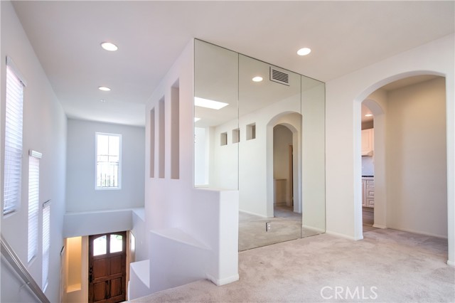15 Riva Drive, Newport Coast CA: https://media.crmls.org/medias/b8f149f8-29f6-4105-911c-51e1aab5504a.jpg