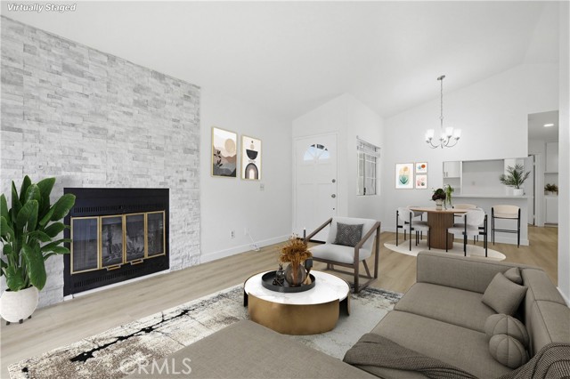 Detail Gallery Image 2 of 25 For 6 Gettysburg, Irvine,  CA 92620 - 2 Beds | 2 Baths