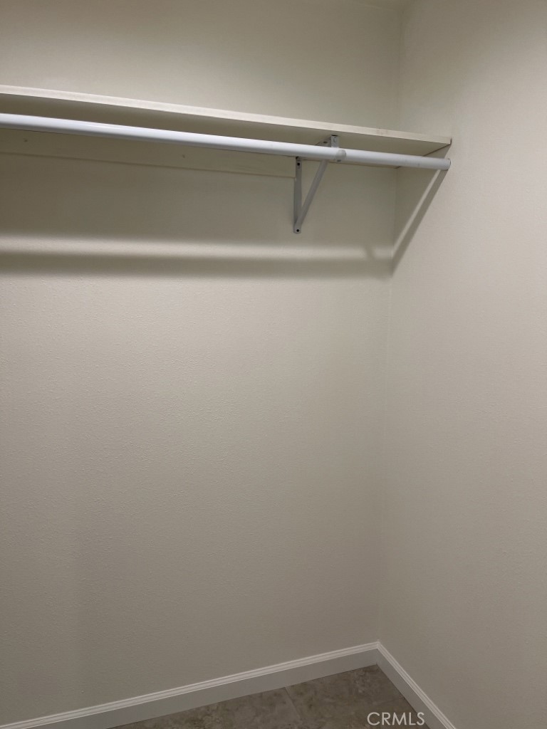 https://media.crmls.org/medias/b8f1a918-abab-4bcd-a39b-4cac12d7fa1a.jpg?preset=X-Large