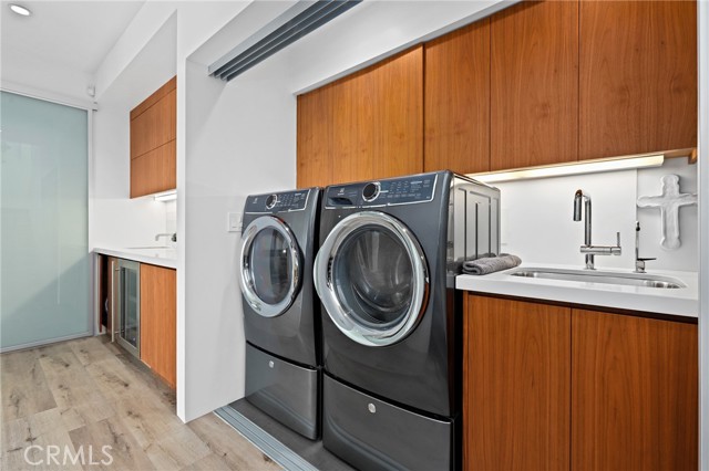 Detail Gallery Image 34 of 73 For 1088 Del Mar Ave, Laguna Beach,  CA 92651 - 4 Beds | 4/1 Baths