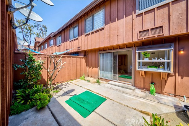 Detail Gallery Image 18 of 28 For 1443 Dalmatia Dr, San Pedro,  CA 90732 - 3 Beds | 2/1 Baths