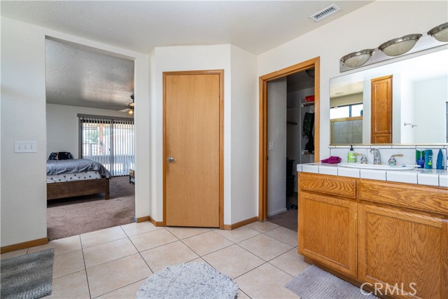 Detail Gallery Image 31 of 43 For 18146 Orange, Hesperia,  CA 92345 - 4 Beds | 3 Baths