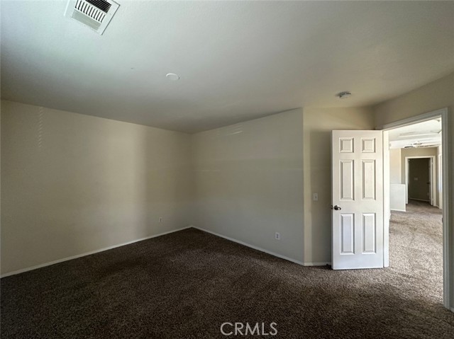 Detail Gallery Image 6 of 31 For 15300 Adobe Way, Moreno Valley,  CA 92555 - 5 Beds | 2/1 Baths