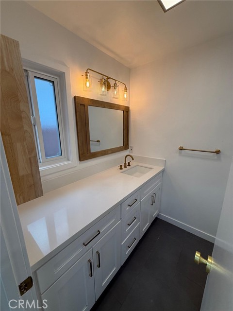 Detail Gallery Image 37 of 62 For 21108 Wilder Ave, Lakewood,  CA 90715 - 4 Beds | 2 Baths