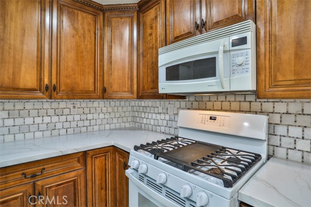 Detail Gallery Image 19 of 75 For 176 Calle Renata, San Dimas,  CA 91773 - 4 Beds | 2/1 Baths