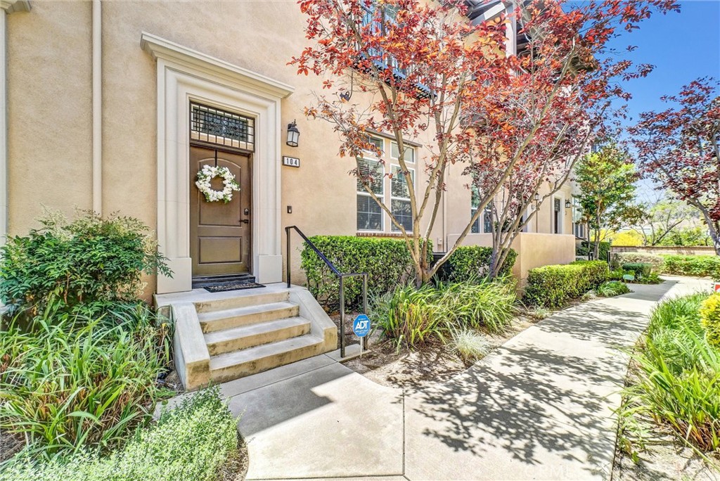 4440 Owens Street #104