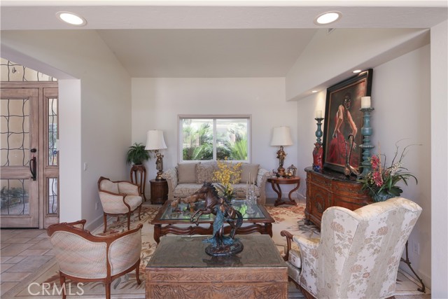 17470 Vanderhill Circle, Perris CA: https://media.crmls.org/medias/b8f7607f-c3cc-42f1-b678-1d674161eafc.jpg