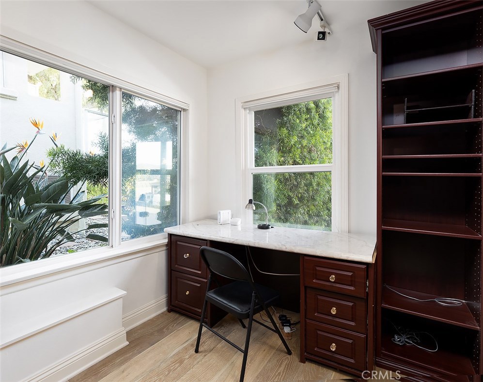 B8f7f1e7 8027 4029 Aa7f 5c3bfcec7cd0