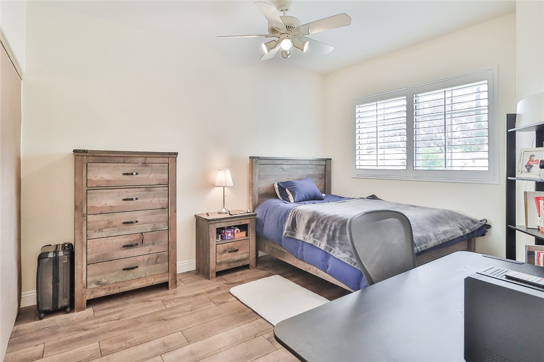Detail Gallery Image 27 of 46 For 5028 Benedict Ct, Oak Park,  CA 91377 - 3 Beds | 2/1 Baths