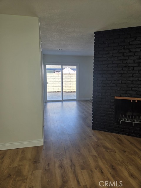 Detail Gallery Image 4 of 34 For 1107 W Memory Ln 6c,  Santa Ana,  CA 92706 - 2 Beds | 1/1 Baths