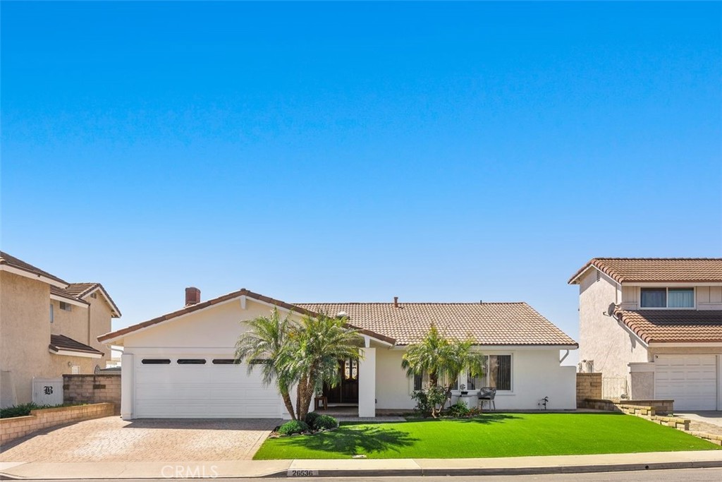 26536 Avenida Veronica