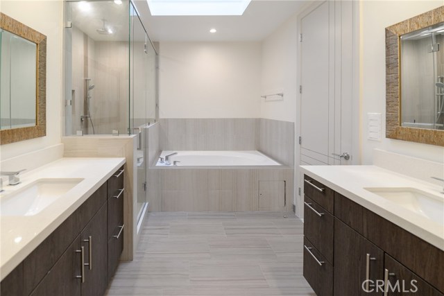 2518 Nelson Avenue, Redondo Beach, California 90278, 4 Bedrooms Bedrooms, ,3 BathroomsBathrooms,Residential,Sold,Nelson,PV17029862