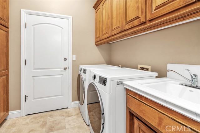 Detail Gallery Image 59 of 65 For 1507 Cromerton, Bakersfield,  CA 93311 - 5 Beds | 2/1 Baths