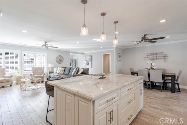 Detail Gallery Image 11 of 28 For 19833 Blythe St, Winnetka,  CA 91306 - 3 Beds | 2 Baths