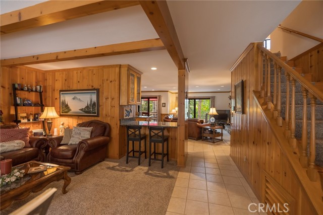 Detail Gallery Image 6 of 35 For 414 Pioneer Rd, Lake Arrowhead,  CA 92352 - 4 Beds | 2 Baths