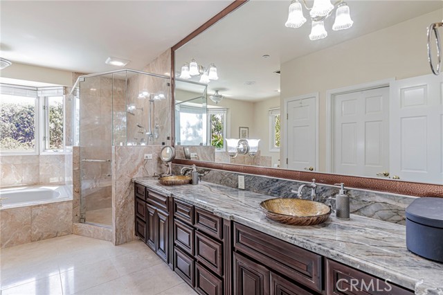 Image 46 of 75 For 20585 Whispering Oaks Drive