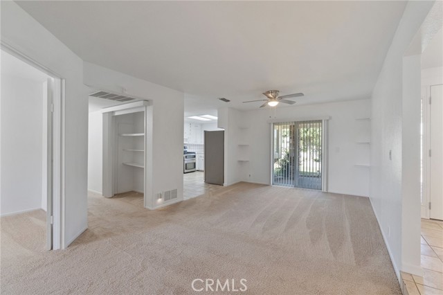 18691 Varden Drive, Madera CA: https://media.crmls.org/medias/b8fc82f9-f087-4129-a44b-331e5a9cd08d.jpg