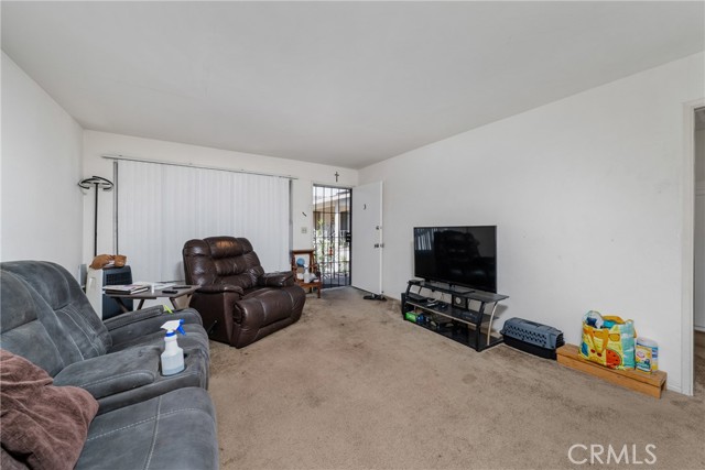 Image 33 of 43 For 4133 Mendez  