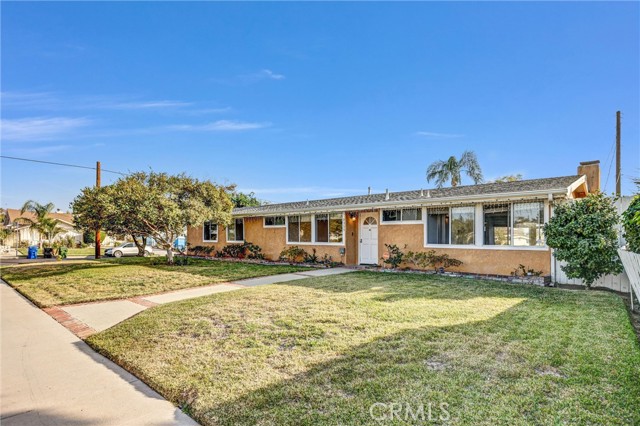 Detail Gallery Image 17 of 17 For 9355 Valjean Ave, North Hills,  CA 91343 - 4 Beds | 3 Baths