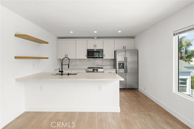 961 W 21st, San Pedro CA: https://media.crmls.org/medias/b9008bb5-f84c-4e8c-afd2-cf949f0509bc.jpg