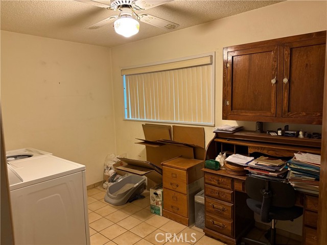 Detail Gallery Image 9 of 16 For 9603 Boxwood Ave, Fontana,  CA 92335 - 4 Beds | 2 Baths