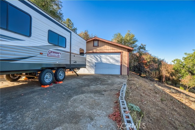 2957 Marina View Drive, Kelseyville, California 95451, 3 Bedrooms Bedrooms, ,3 BathroomsBathrooms,Residential,For Sale,2957 Marina View Drive,CRLC24204830