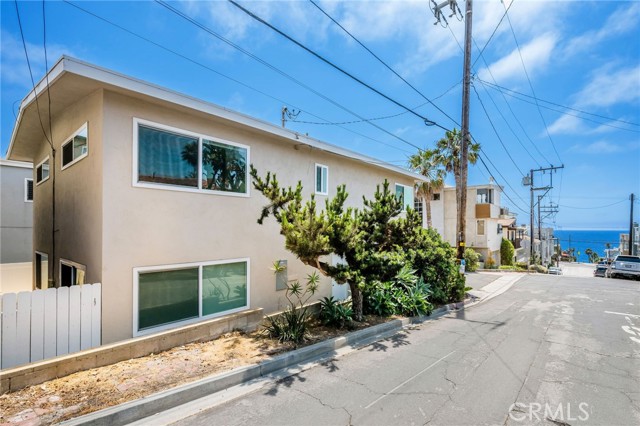Detail Gallery Image 15 of 15 For 3420 Alma Ave, Manhattan Beach,  CA 90266 - 3 Beds | 3 Baths
