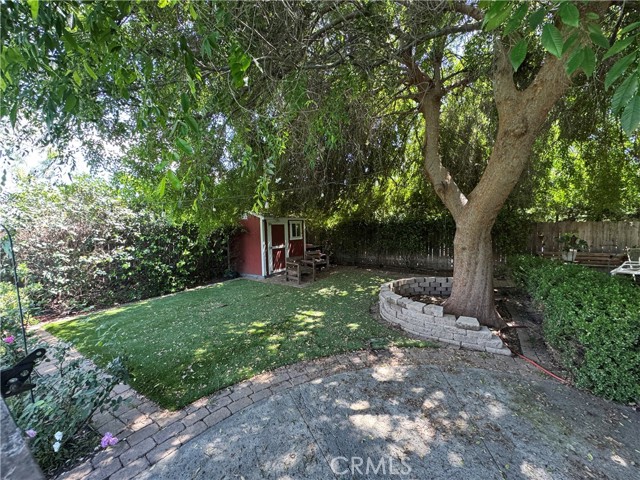 5626 Matilija photo 4