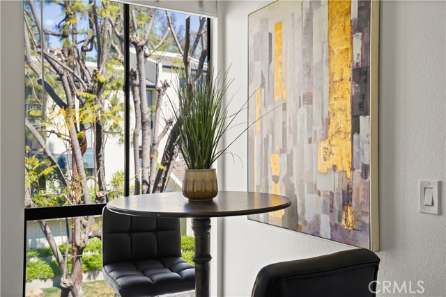 Detail Gallery Image 17 of 65 For 4041 via Marisol #313,  Los Angeles,  CA 90042 - 2 Beds | 2 Baths