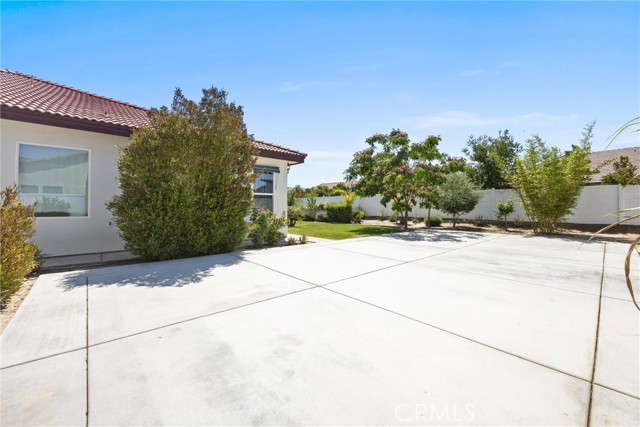 Detail Gallery Image 27 of 27 For 13611 Faringford Ln, Bakersfield,  CA 93311 - 4 Beds | 3 Baths
